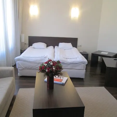 Apartamento Alexander Services In Aspen Apart