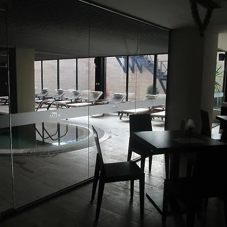 Apartamento Alexander Services In Aspen Apart